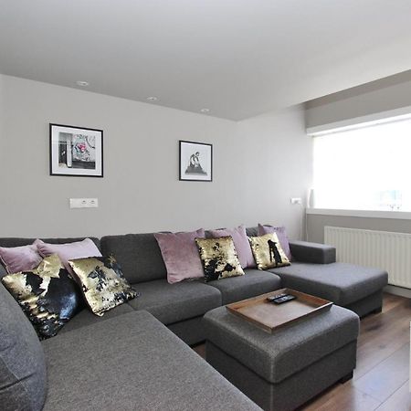 Beautiful House With Amazing Sea View. Apartamento Dalvík Exterior foto
