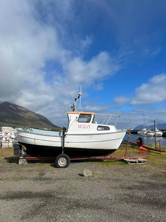 Beautiful House With Amazing Sea View. Apartamento Dalvík Exterior foto